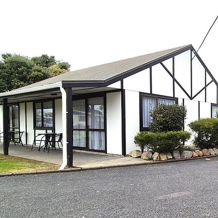 Magnolia Court Motel Opotiki Exterior foto